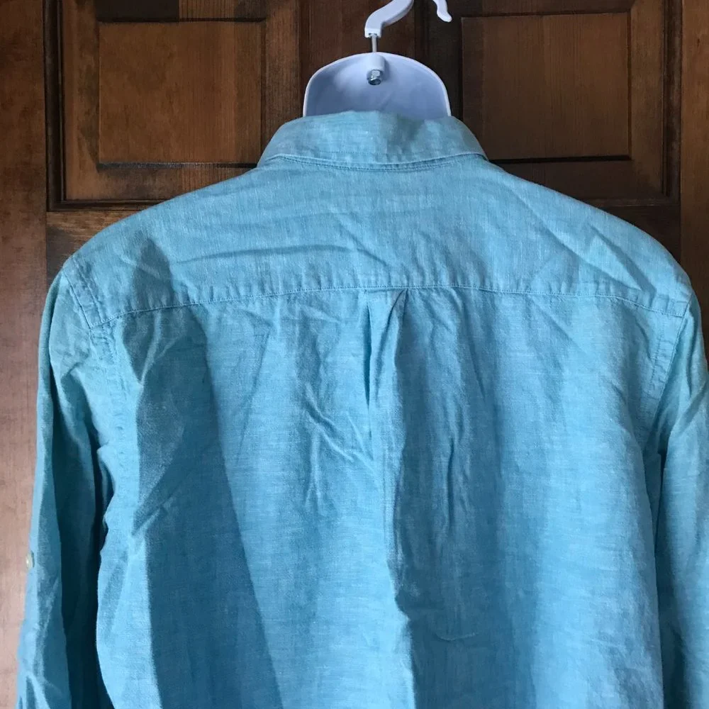 Banana Republic Teal Button-Down w/Convertible Sleeves Large